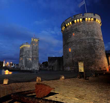 les-tours-de-la-rochelle