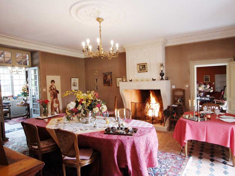 Chateau-Moreilles-Salle-a-Manger-6